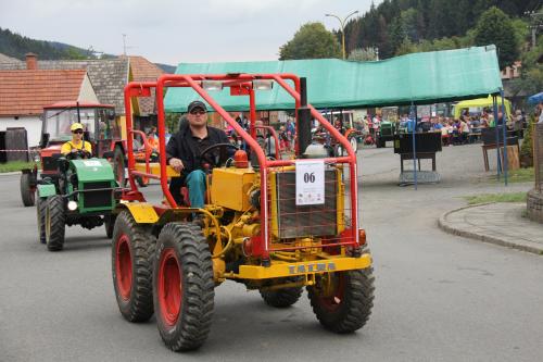 Sraz traktorů 2015